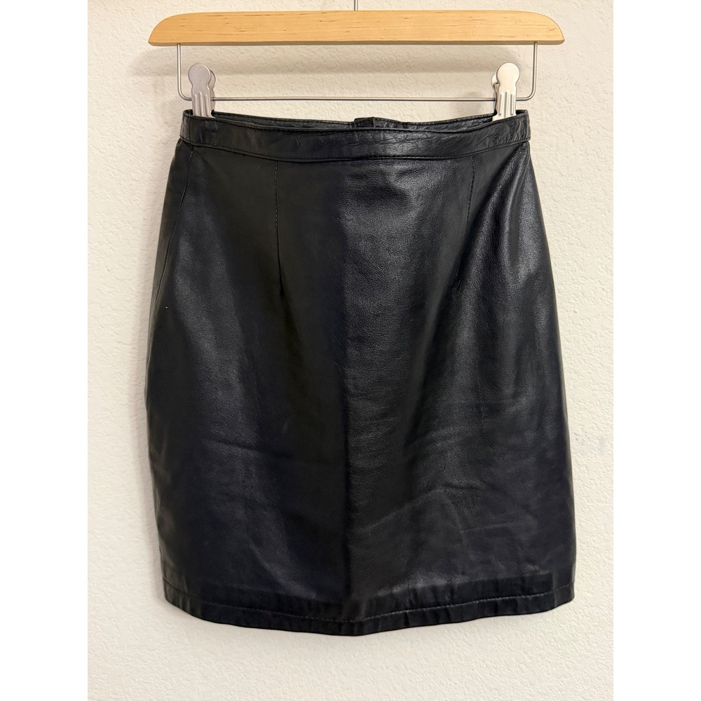BCBG Max Azria Womens Black Genuine Leather Mini Skirt High Waisted Size 4 ML307